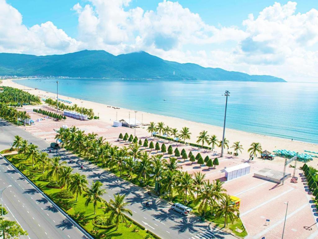 Daystar Hotel Danang Exterior photo